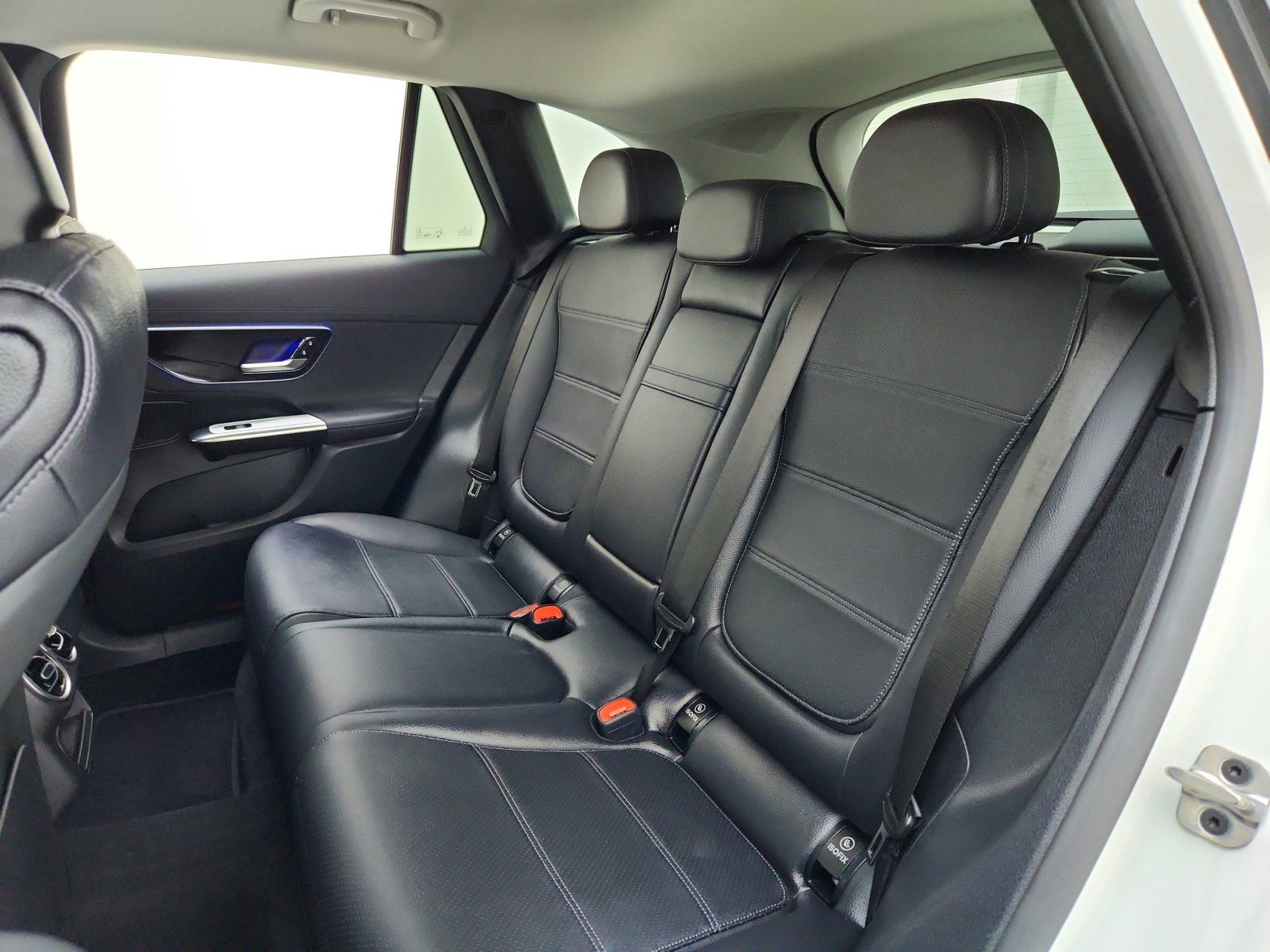 Certified Used 2024 Polar White Mercedes-Benz GLC 300 image 26