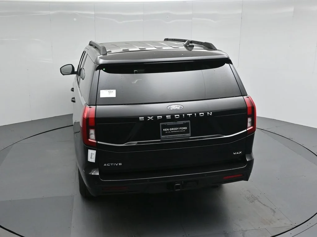 New 2026 Agate Black Metallic Ford Active image 25