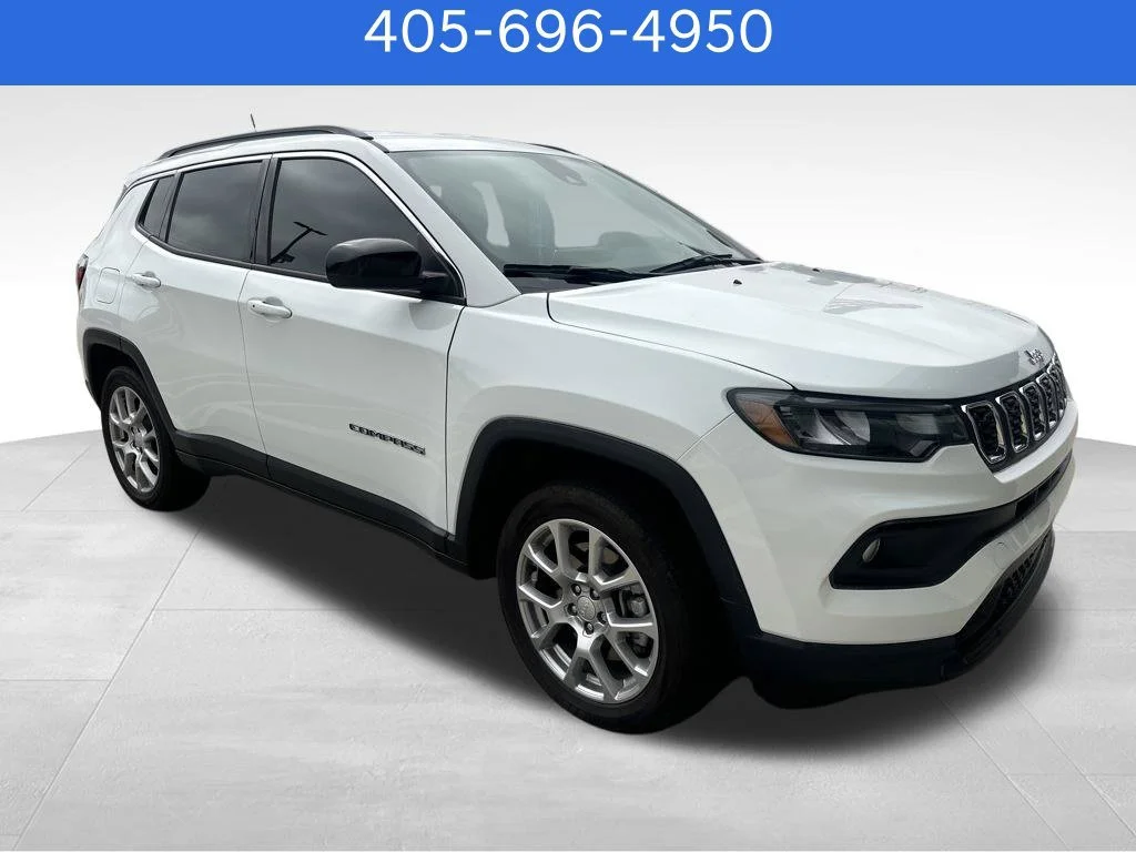Pre-Owned 2024 Jeep Compass Latitude Lux