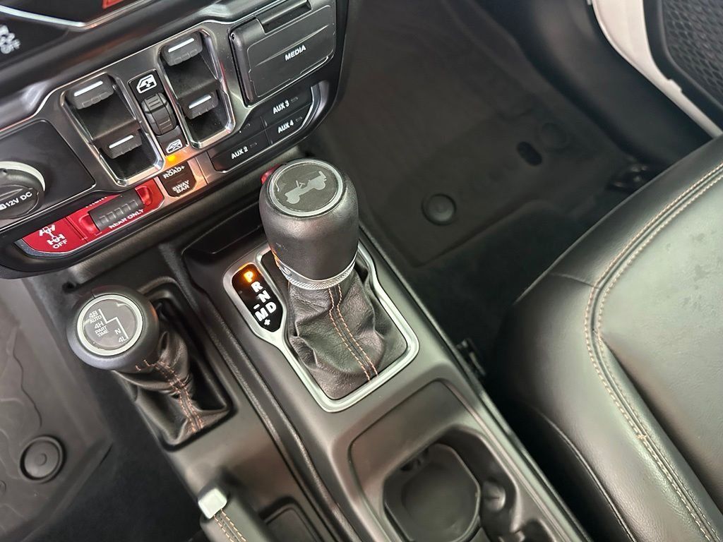 Used 2022 White Jeep Unlimited Rubicon 392 image 26