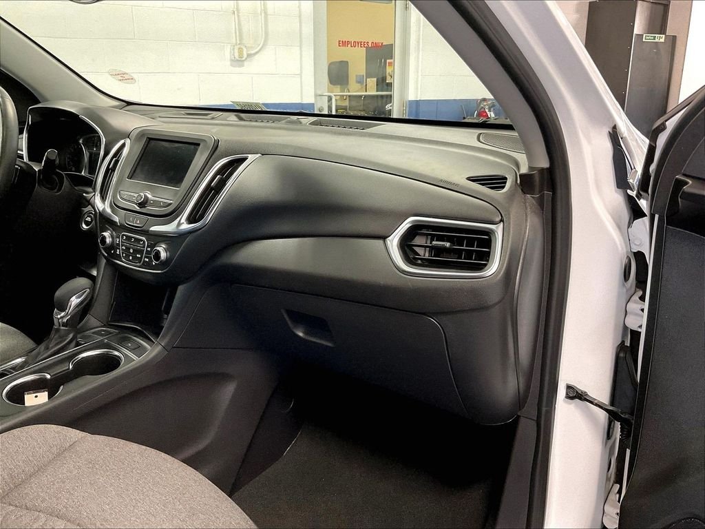 Used 2024 White Chevrolet LT image 12