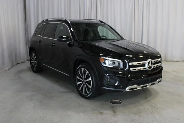 Used 2022  Mercedes-Benz GLB 250 image 27