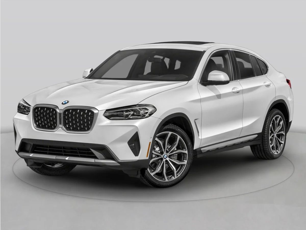 Used 2023 Gray BMW xDrive30i image 1