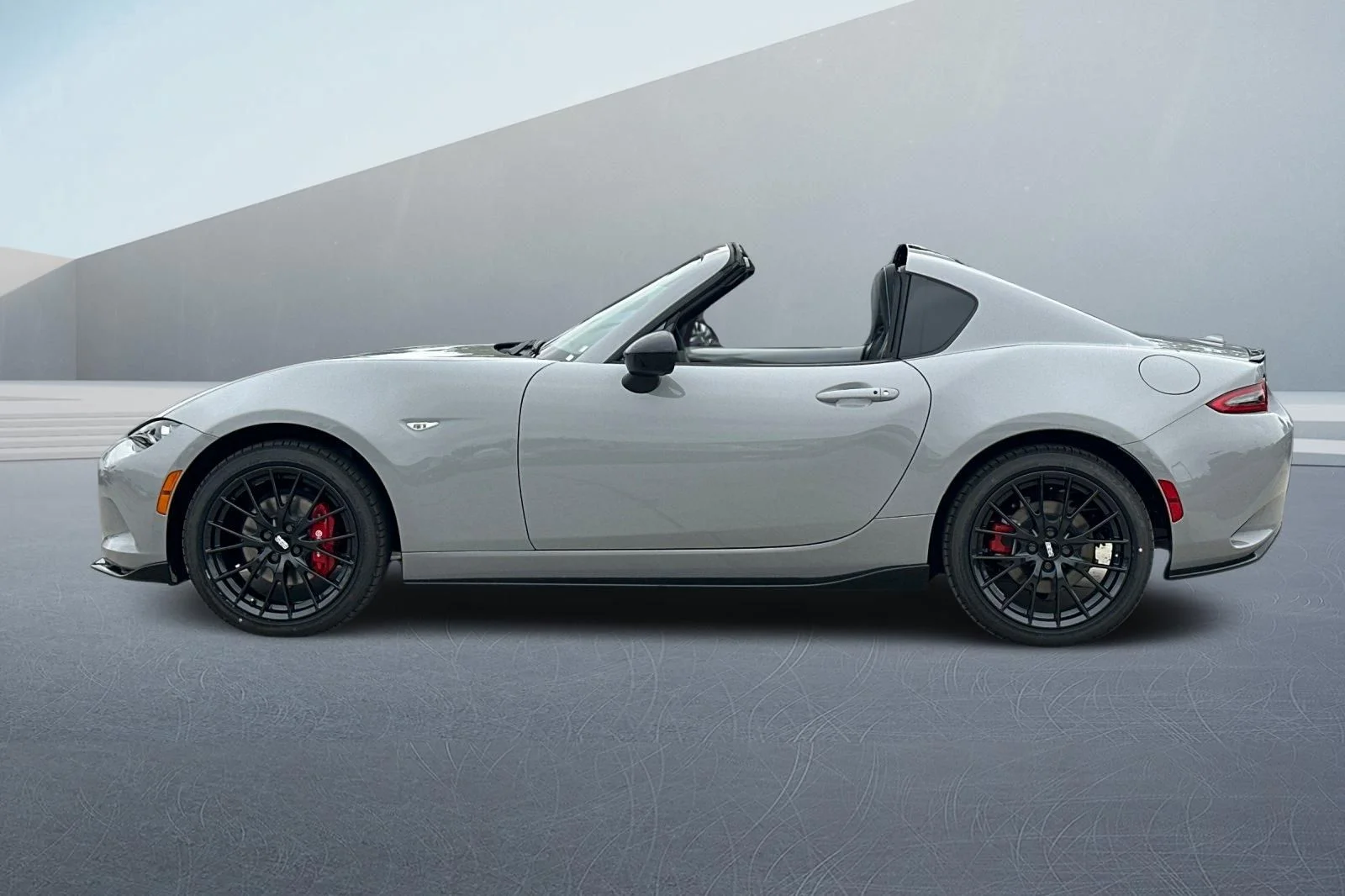 New 2026 Aero Gray Metallic Mazda Club image 6