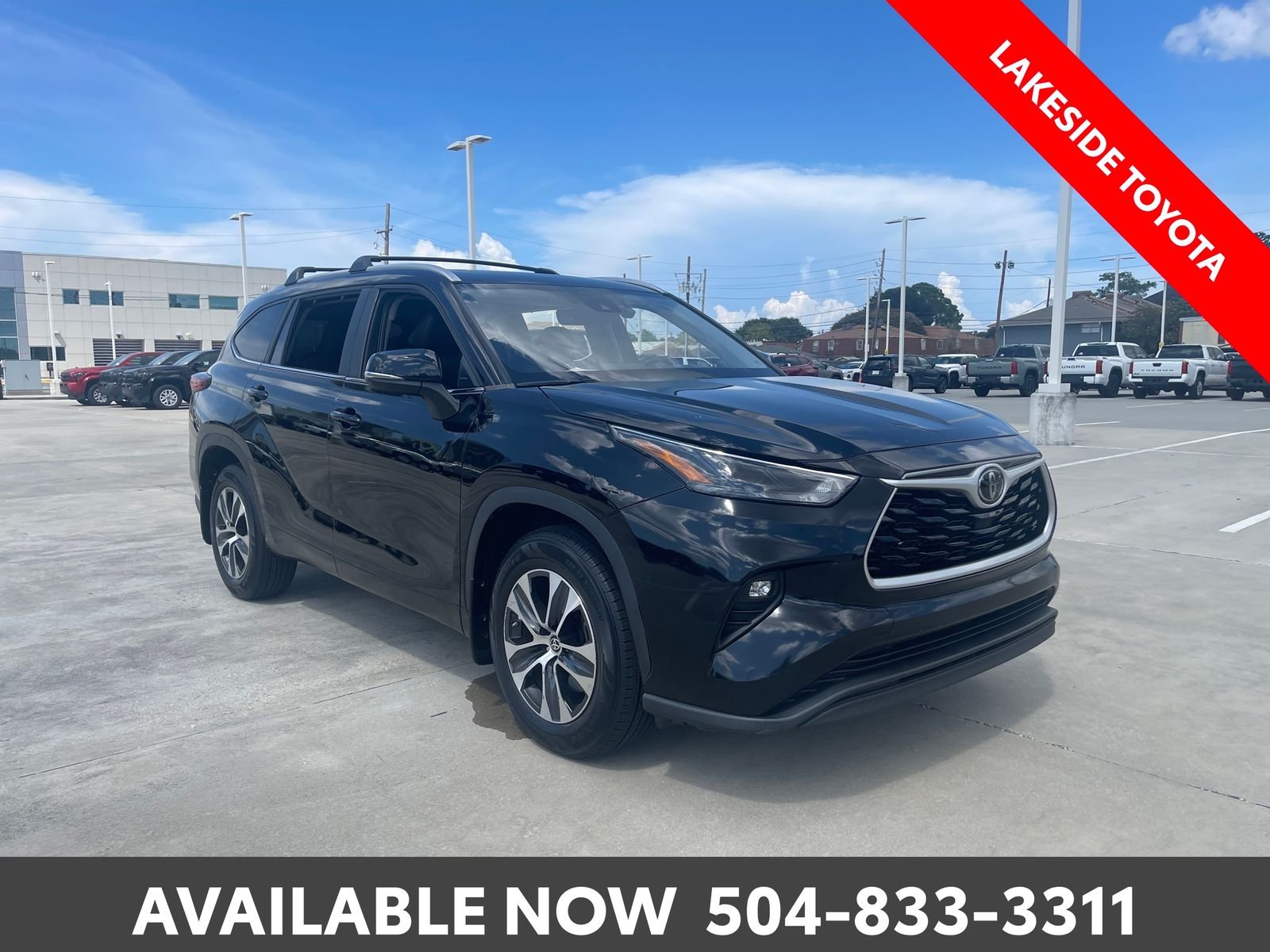Used 2023 Black Toyota XLE image 7
