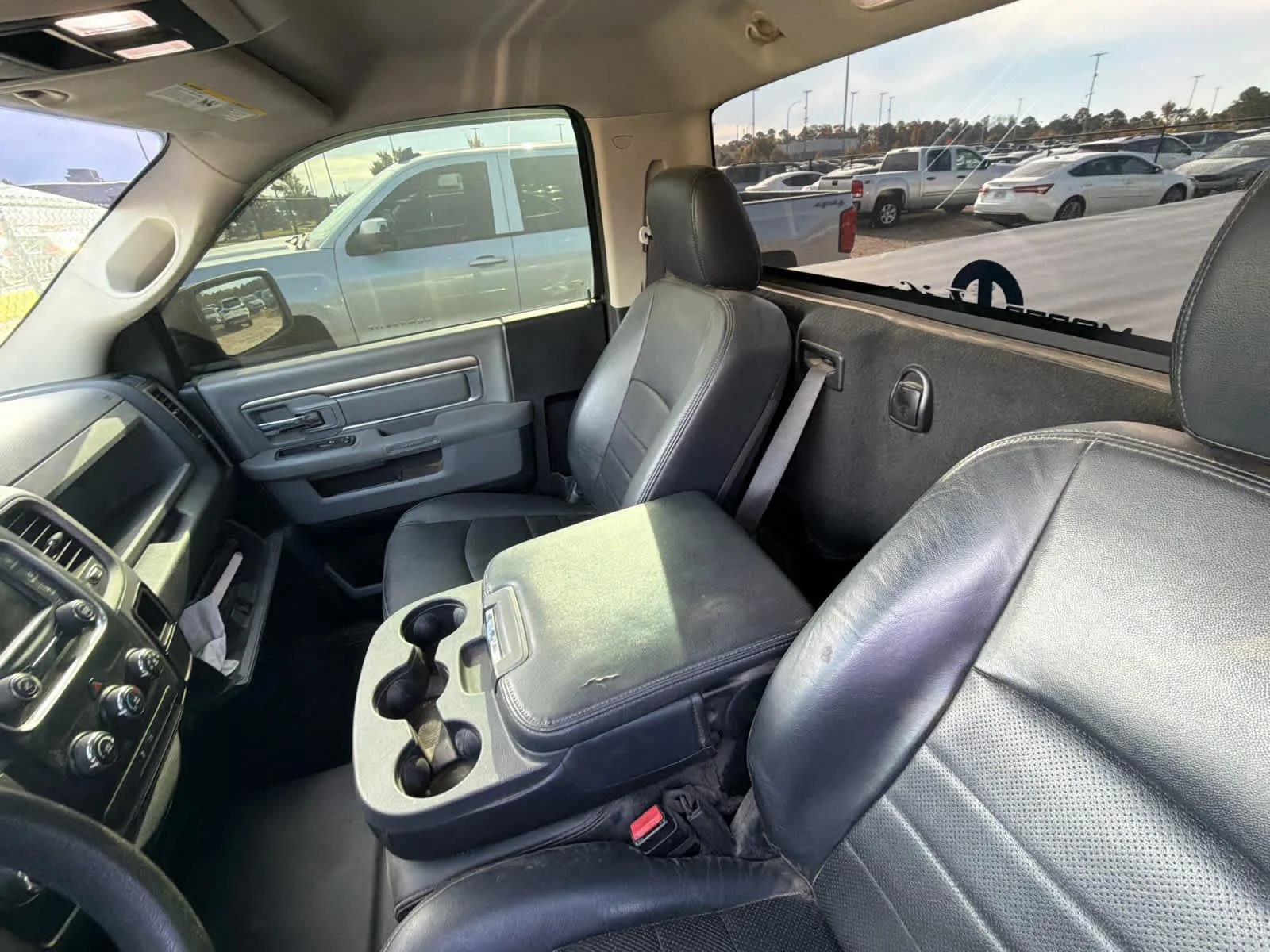 Used 2015 Granite Crystal Metallic Clearcoat Ram Express image 8