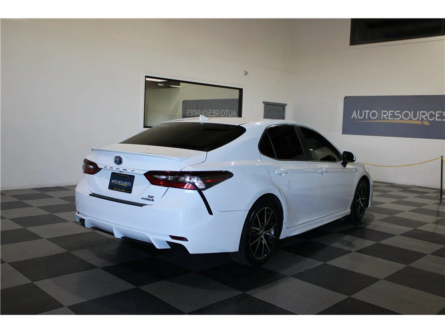 Used 2021 White Toyota Hybrid SE image 6