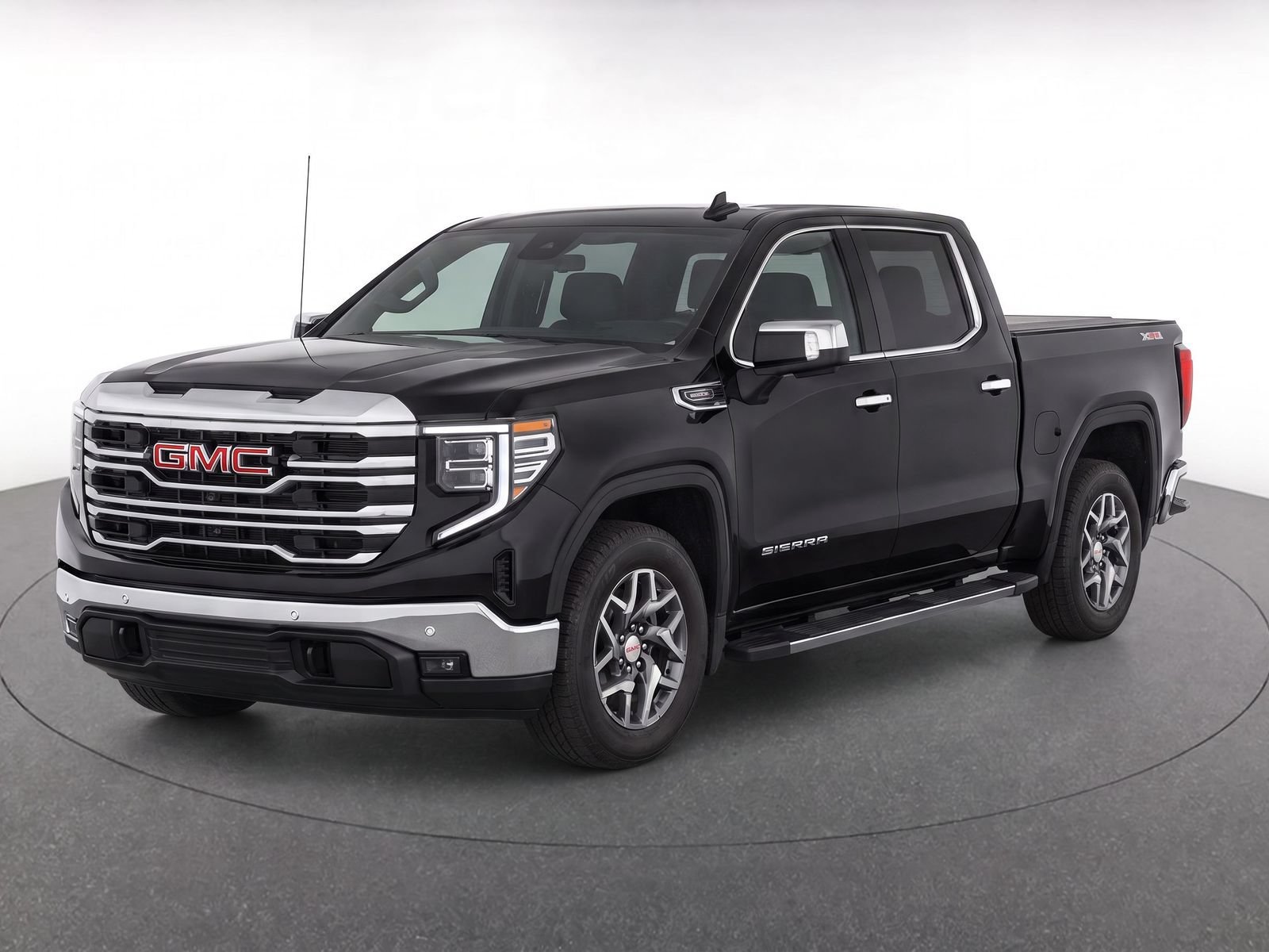 Used 2026 Onyx Black GMC SLT image 2