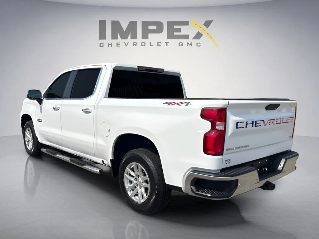 Used 2020 SUMMIT WHITE Chevrolet LTZ image 2