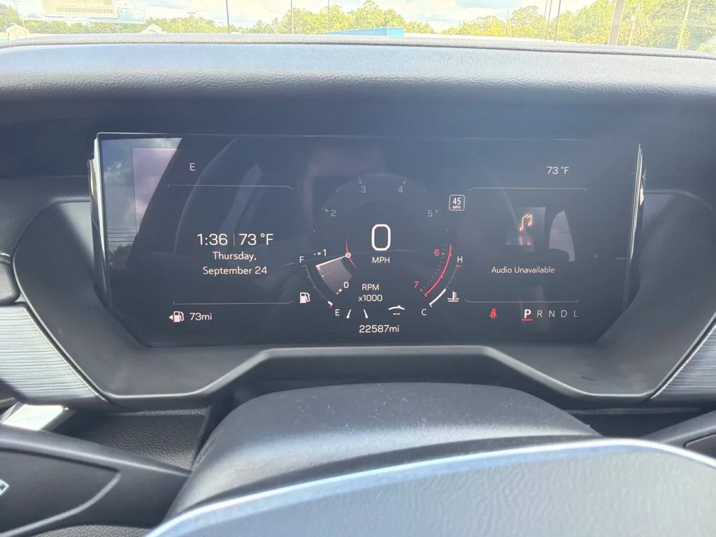 Used 2026 Summit White GMC Elevation image 17