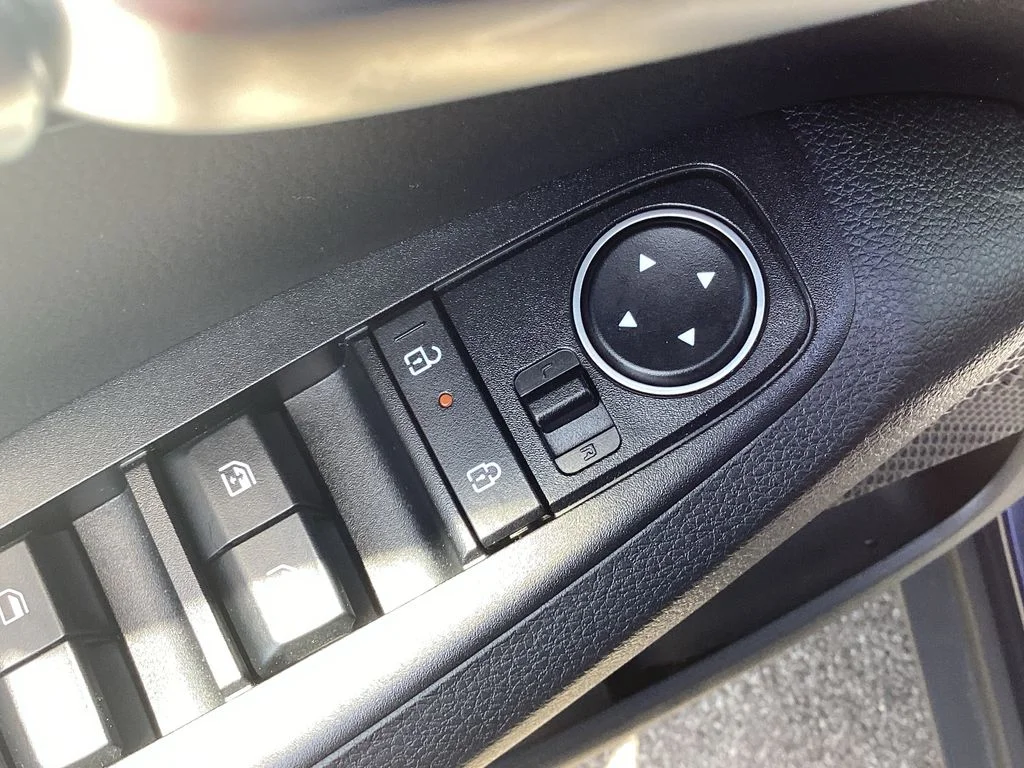 Used 2025 Blue Kia EX image 38