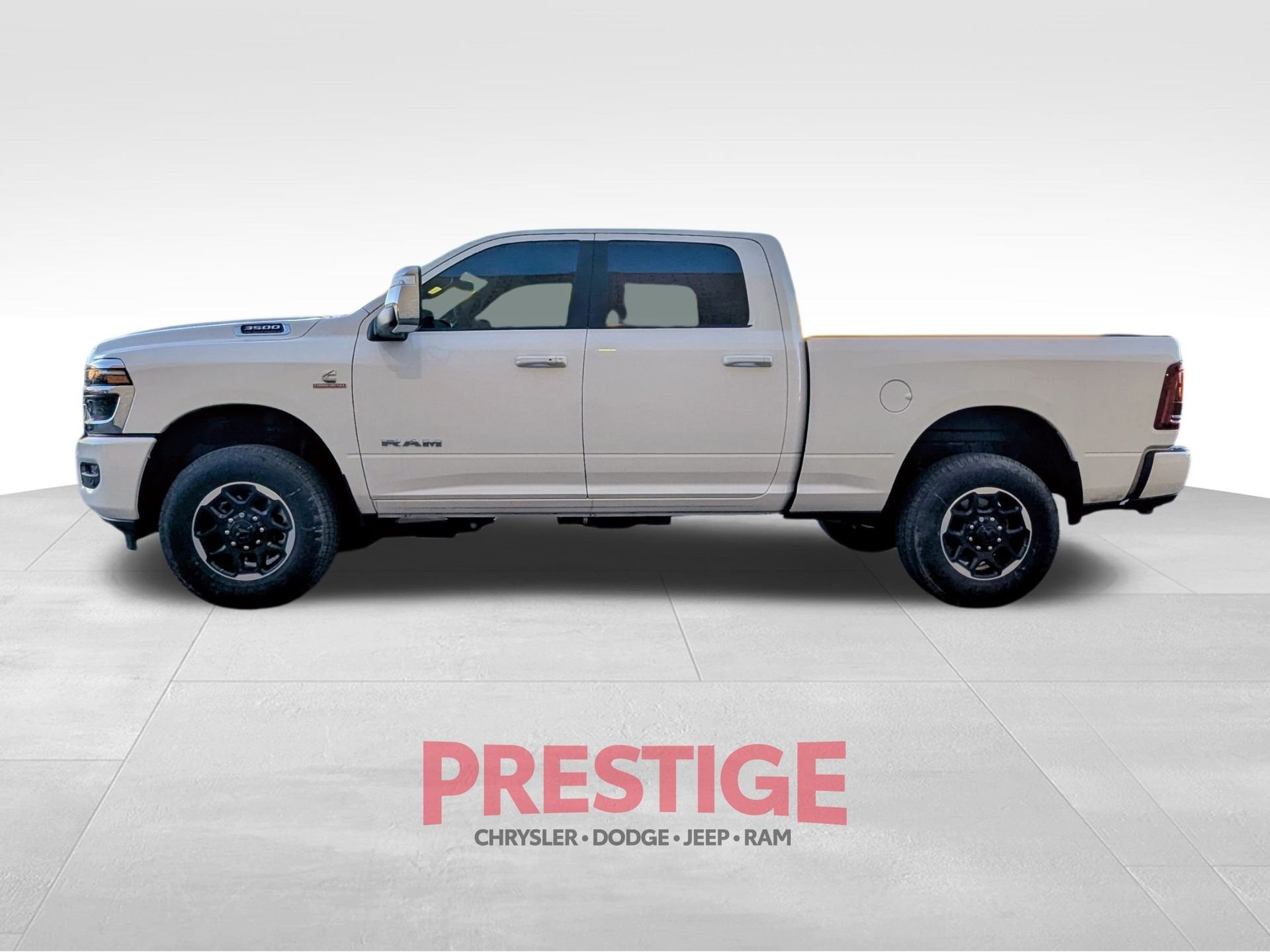 New 2026 Bright White Clear-Coat Exterior Paint RAM Laramie image 9