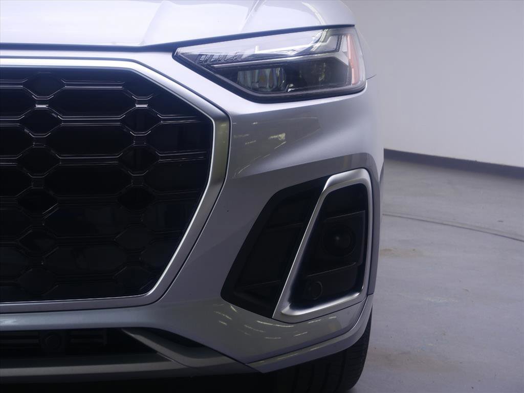 Used 2024 Silver Metallic Audi S line Premium image 4