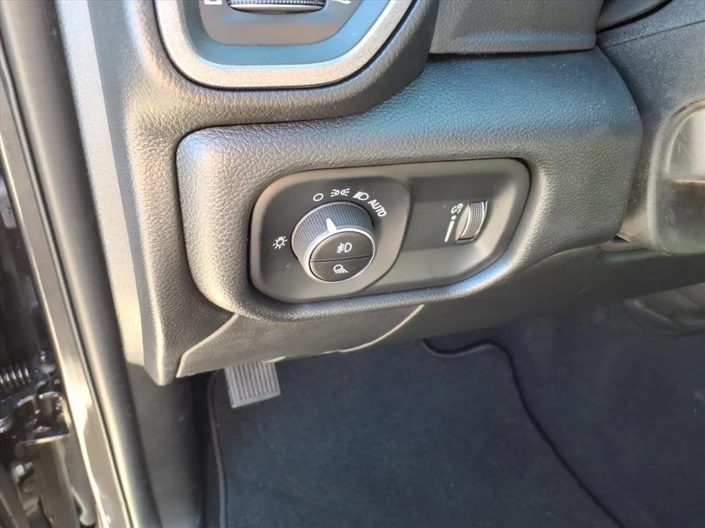 2026 RAM 2500 Tradesman - Photo 10