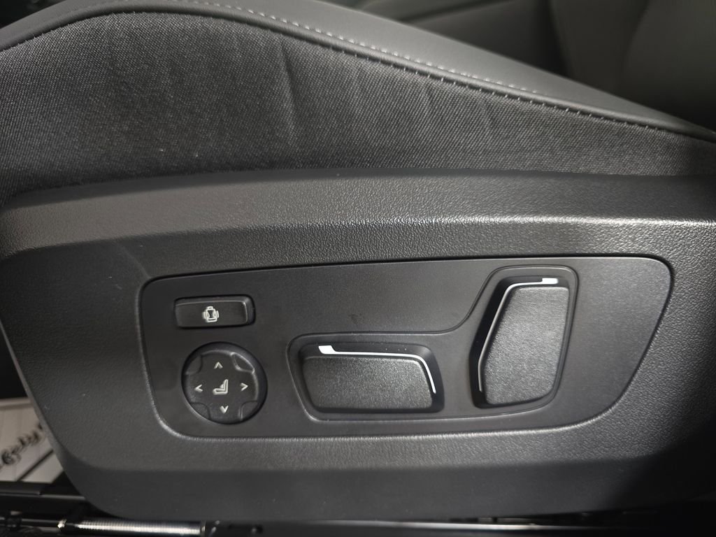 2026 BMW X3 30 - Photo 28