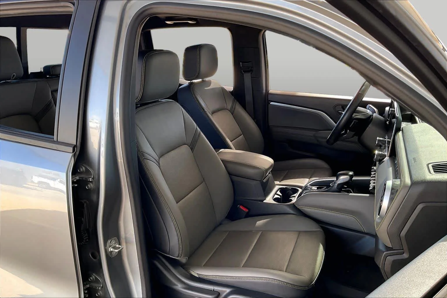 Used 2023 Sterling Gray Metallic Chevrolet 4WD ZR2 image 8