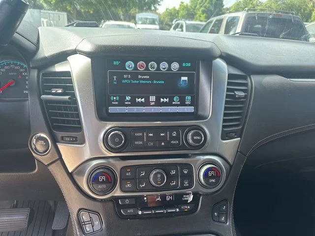 Used 2020 Black Chevrolet Premier image 12