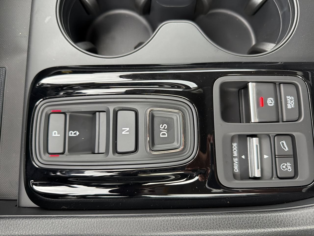 New 2026 Sonic Gray Pearl Honda RTL AWD image 22