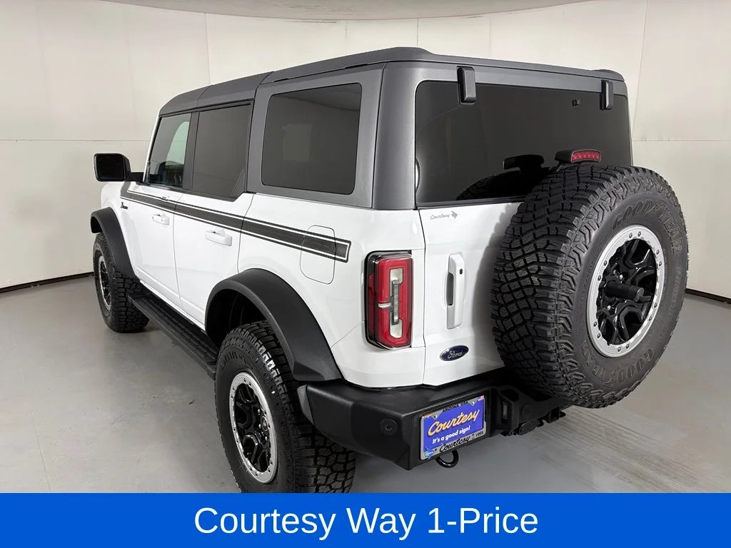 Used 2022 White Ford Outer Banks image 8