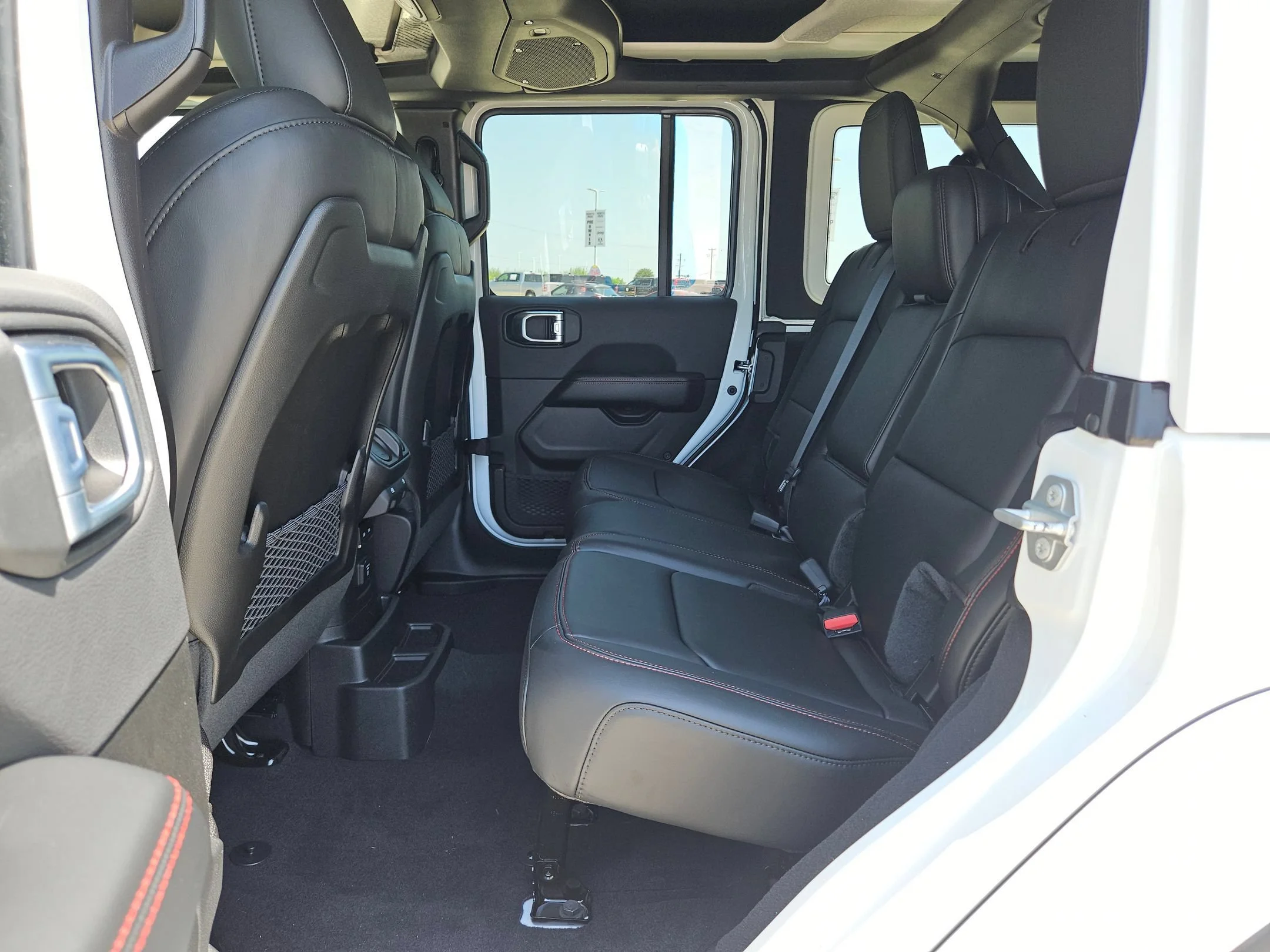 New 2026 Bright White Clearcoat Jeep Rubicon X image 13