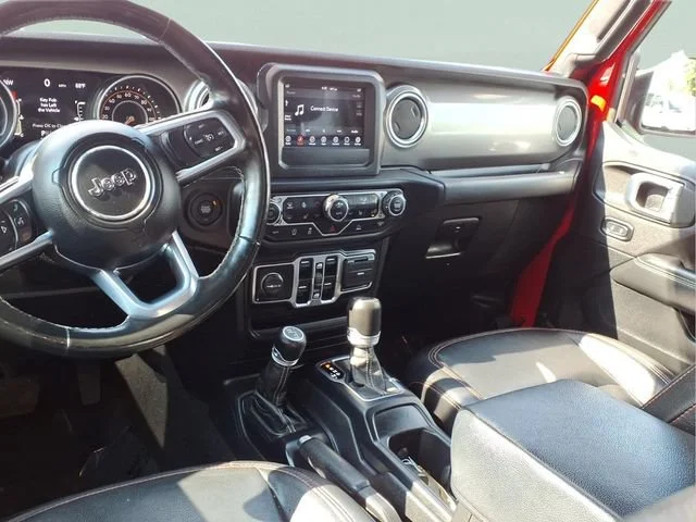 Used 2020 Red Jeep Overland image 5