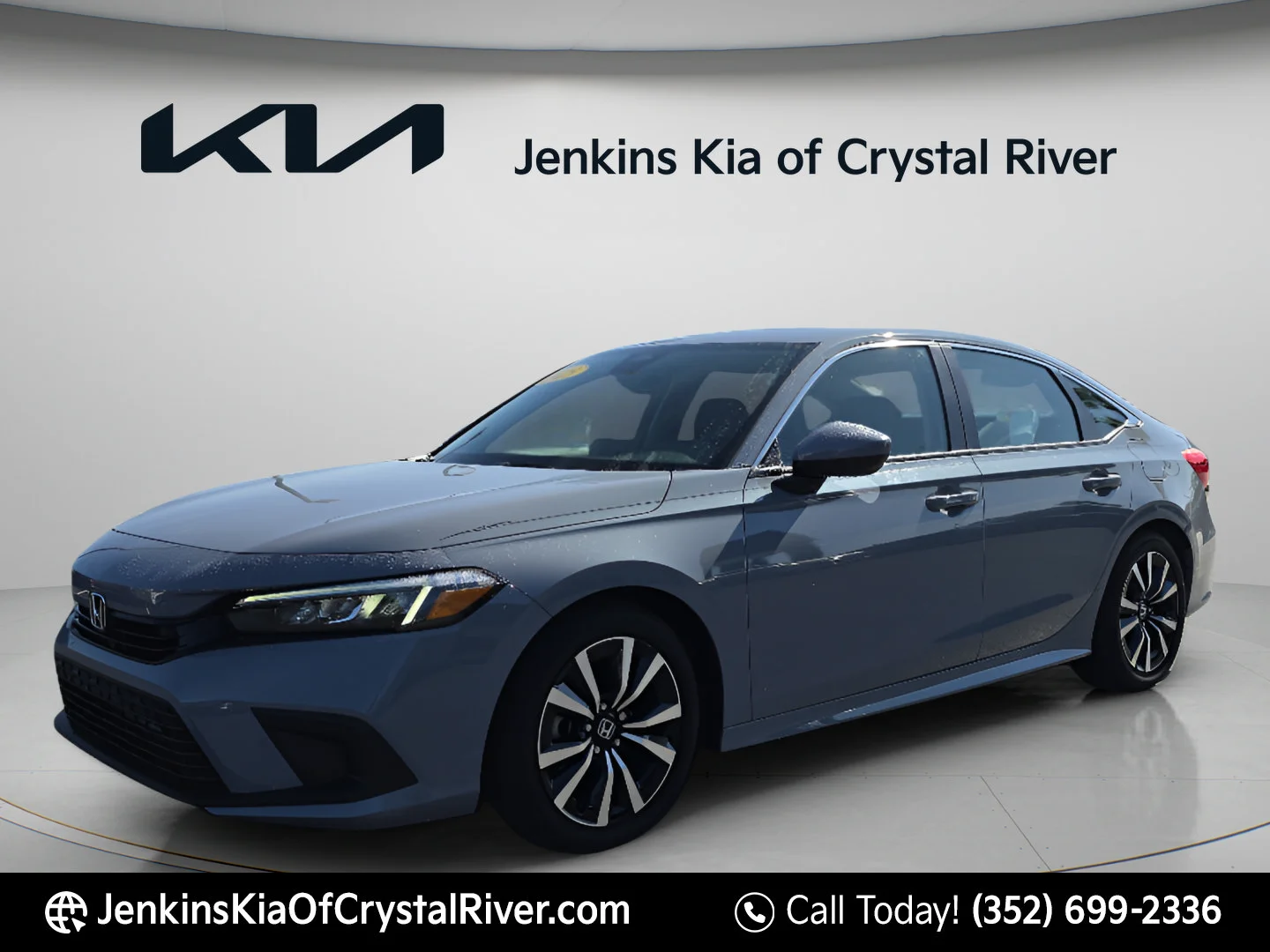 Used 2024 Blue Honda EX image 9