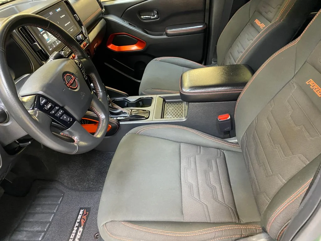 Used 2025 Green Nissan PRO-4X image 21