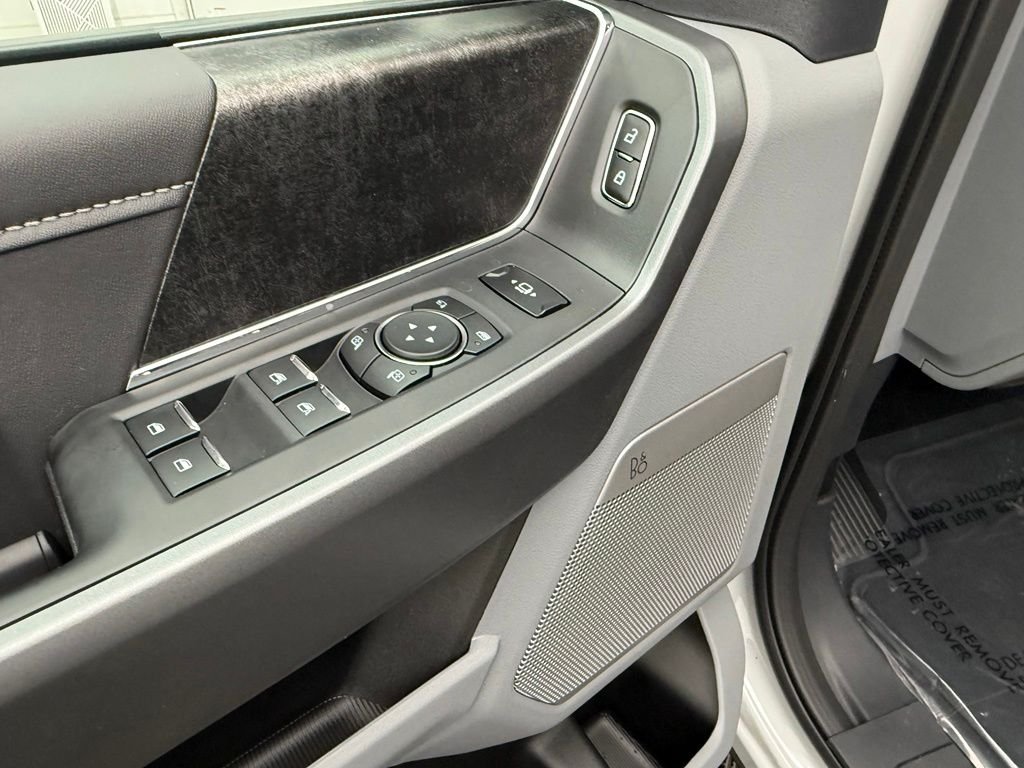 New 2026 White Ford XLT image 19