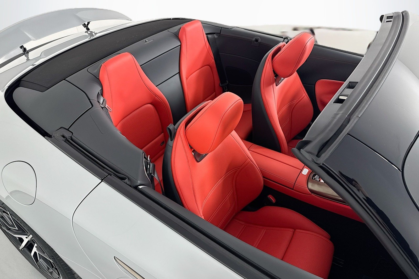 New 2026 MANUFAKTUR Alpine Grey Mercedes-Benz AMG® SL 43 Roadster image 22