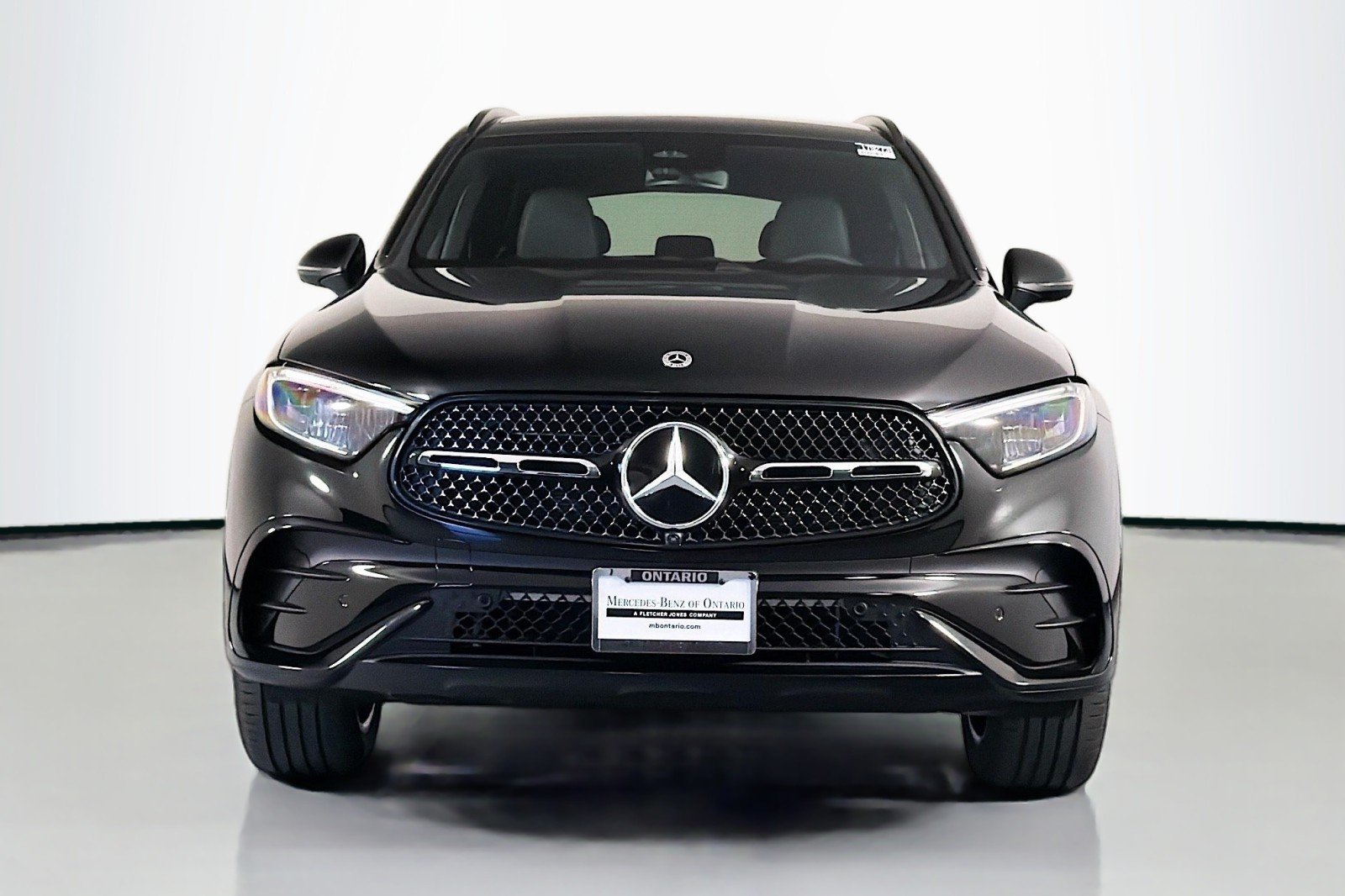 New 2026 Black Mercedes-Benz GLC 300 SUV image 2