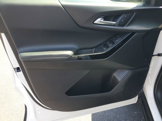 Certified Used 2025 Summit White Chevrolet LT image 19