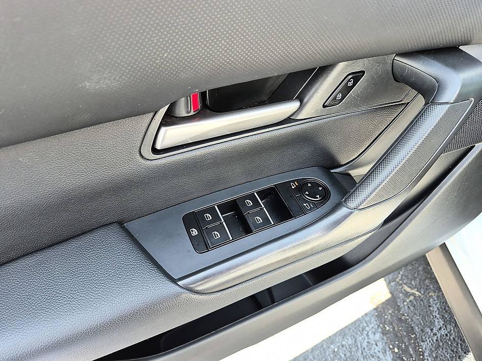 Used 2023 Wind Chill Pearl Mazda 2.5 S Preferred Plus Package image 13