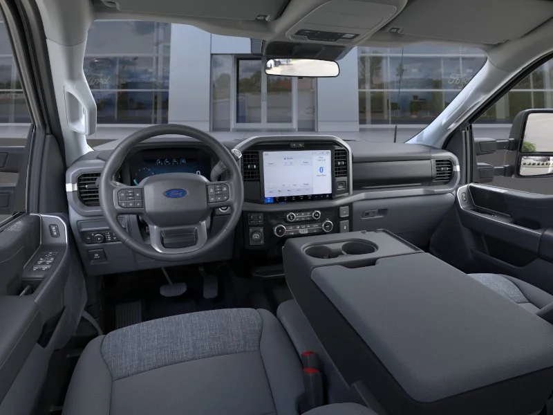 New 2026 Avalanche Ford XLT image 10