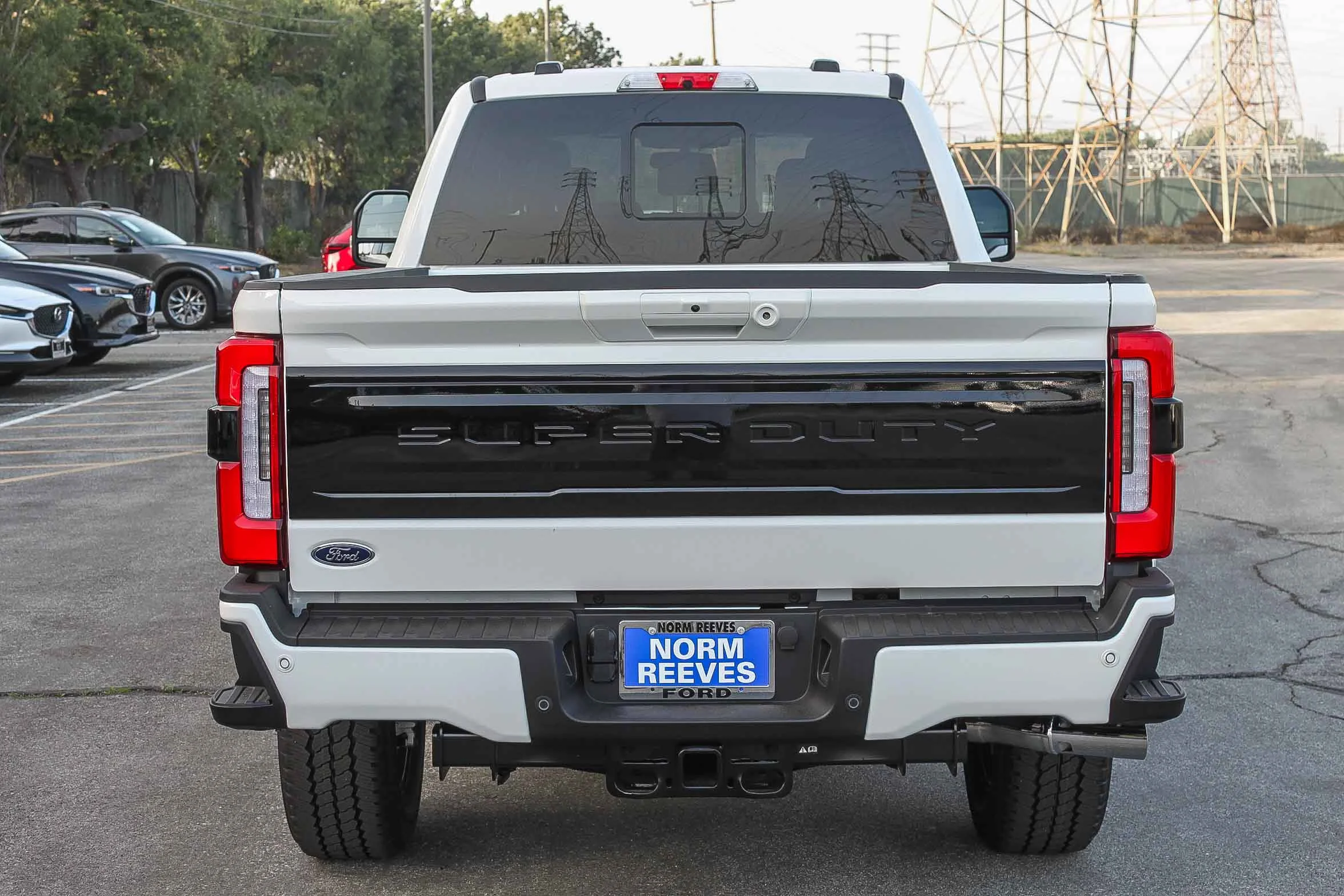 New 2026 Star White Metallic Tri-Coat Ford F-350® Platinum® image 7