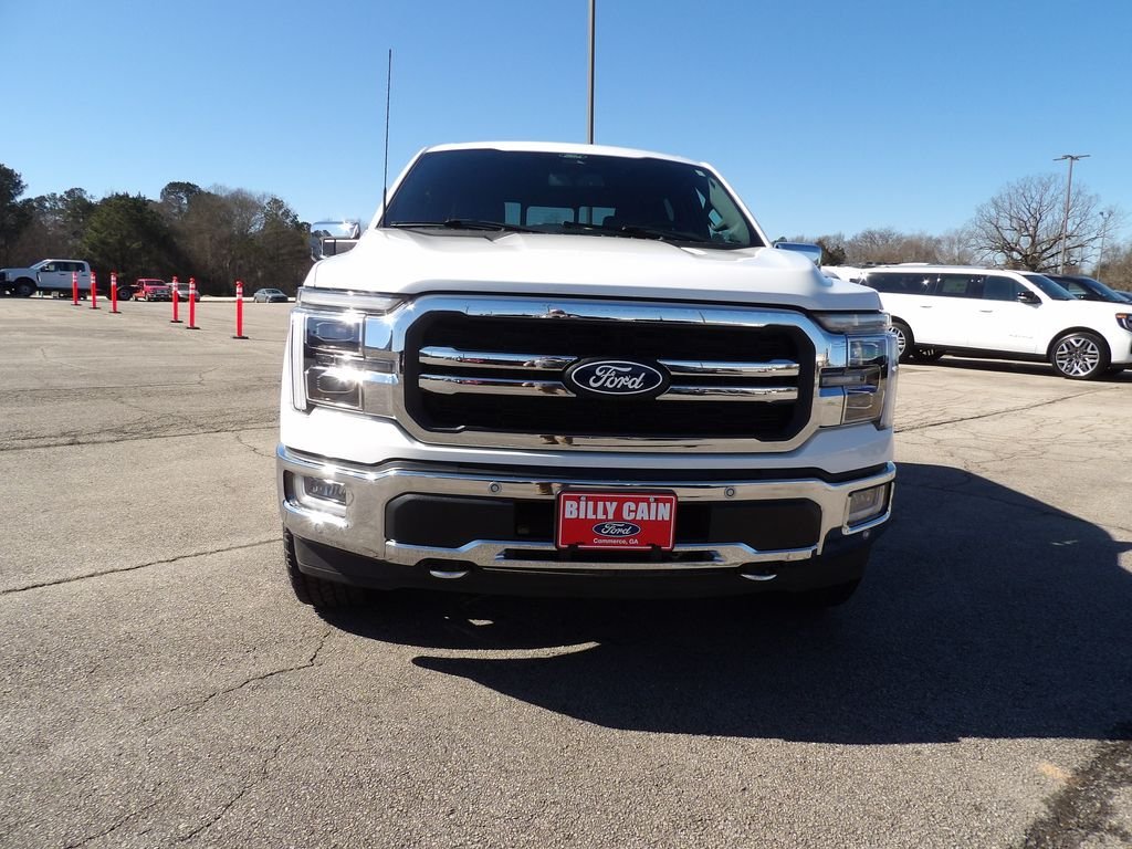 Used 2024 White Metallic Ford Lariat image 3
