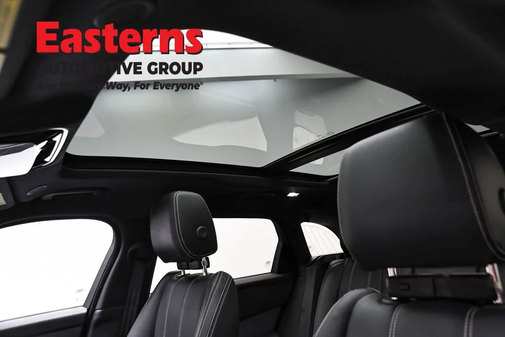 Used 2023 Gray Land Rover R-Dynamic S MHEV image 35