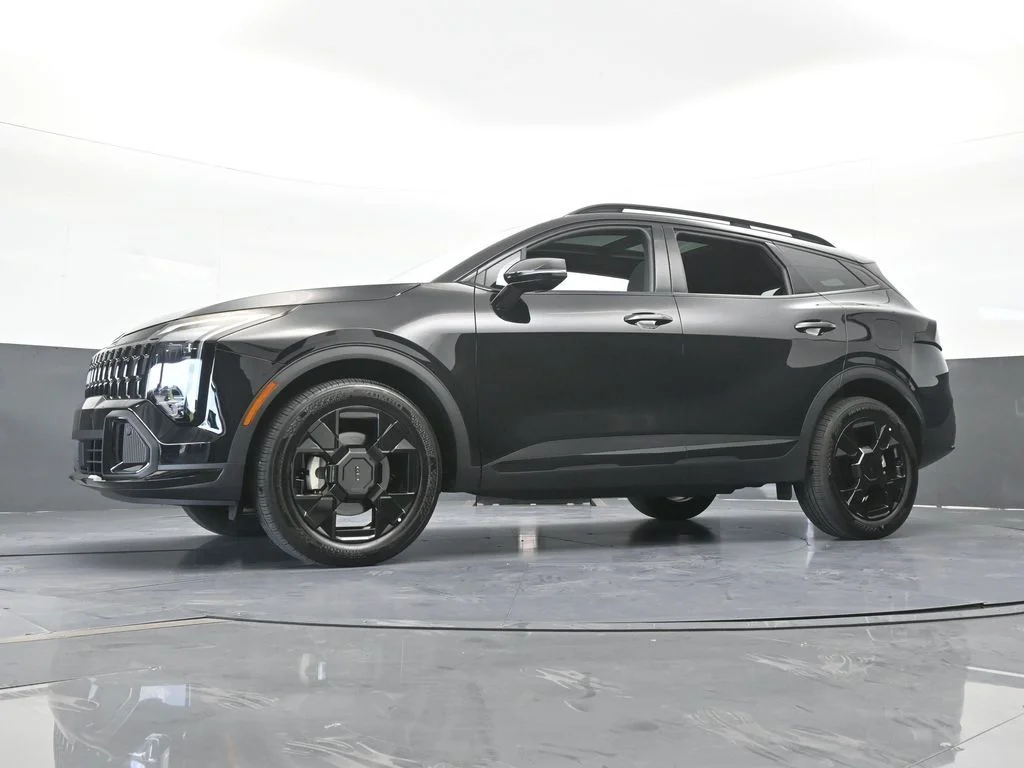Used 2026 Ebony Black Kia X-Line image 61