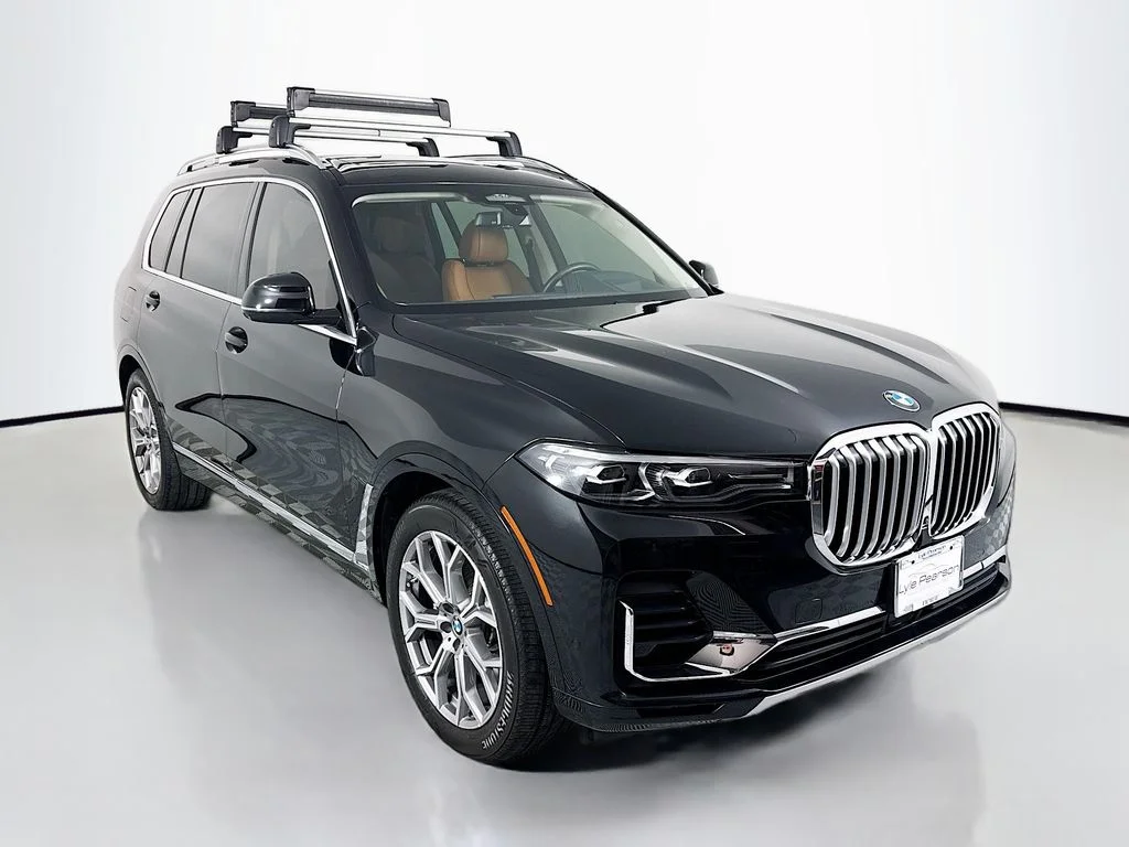 Used 2022 Jet Black BMW xDrive40i image 7