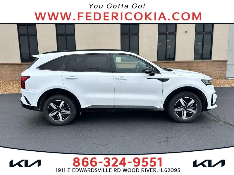 2022 Kia Sorento S AT's photo