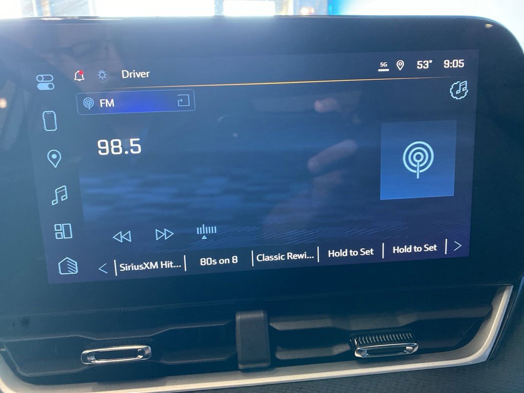 New 2027 Summit White Chevrolet LT image 2