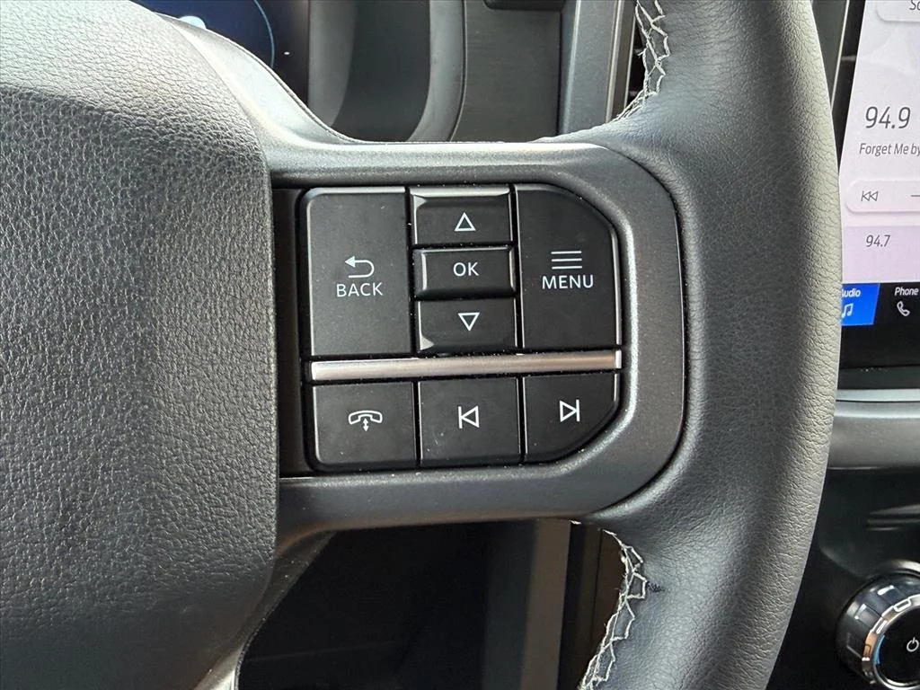 Certified Used 2025 Gray Ford XLT image 16