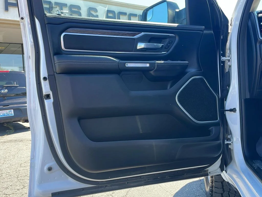 2020 RAM Ram 1500 Pickup Laramie - Photo 10