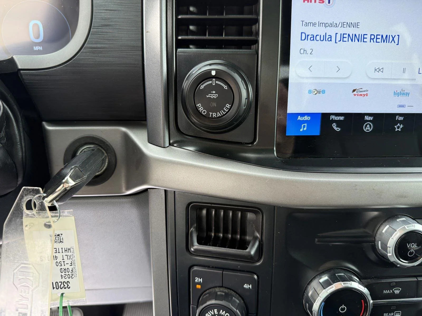 Certified Used 2024 Avalanche Gray Ford XLT image 21