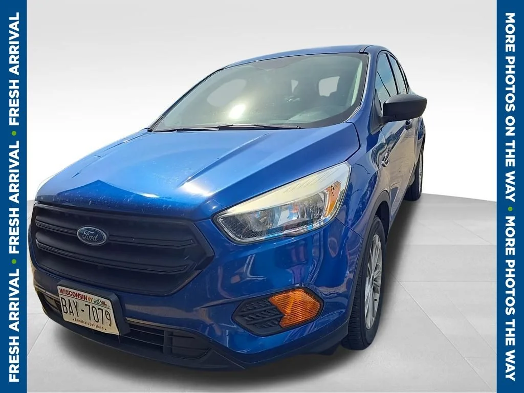 Used 2017 Blue Ford S image 1