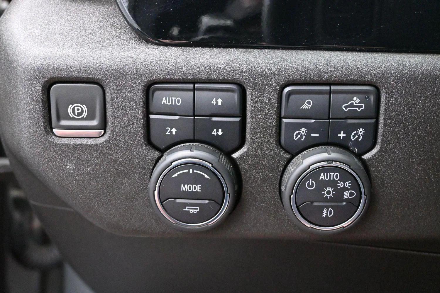 Used 2024 Sterling Gray Metallic Chevrolet ZR2 image 20