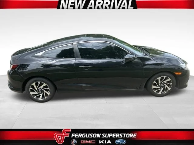 Used 2016 Black Honda LX-P image 1