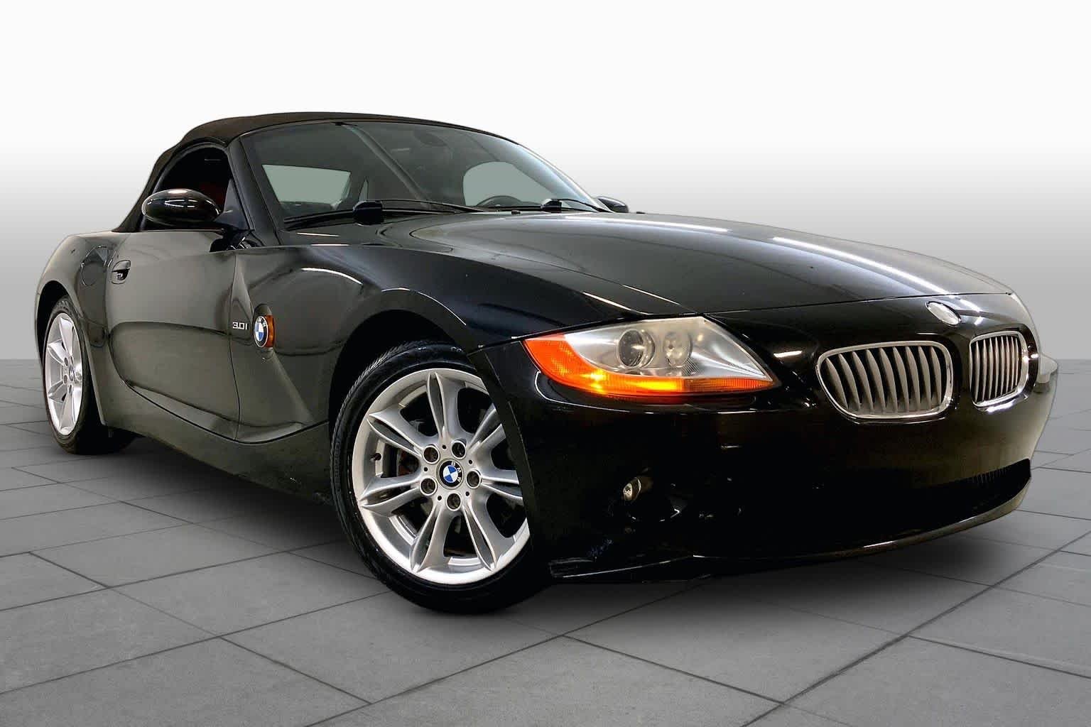 Used 2004 BMW Z4 3 with VIN 4USBT53594LU06765 for sale in Kansas City