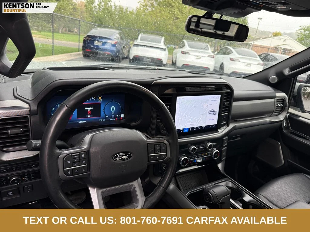 Used 2024 Gray Ford Lariat image 26