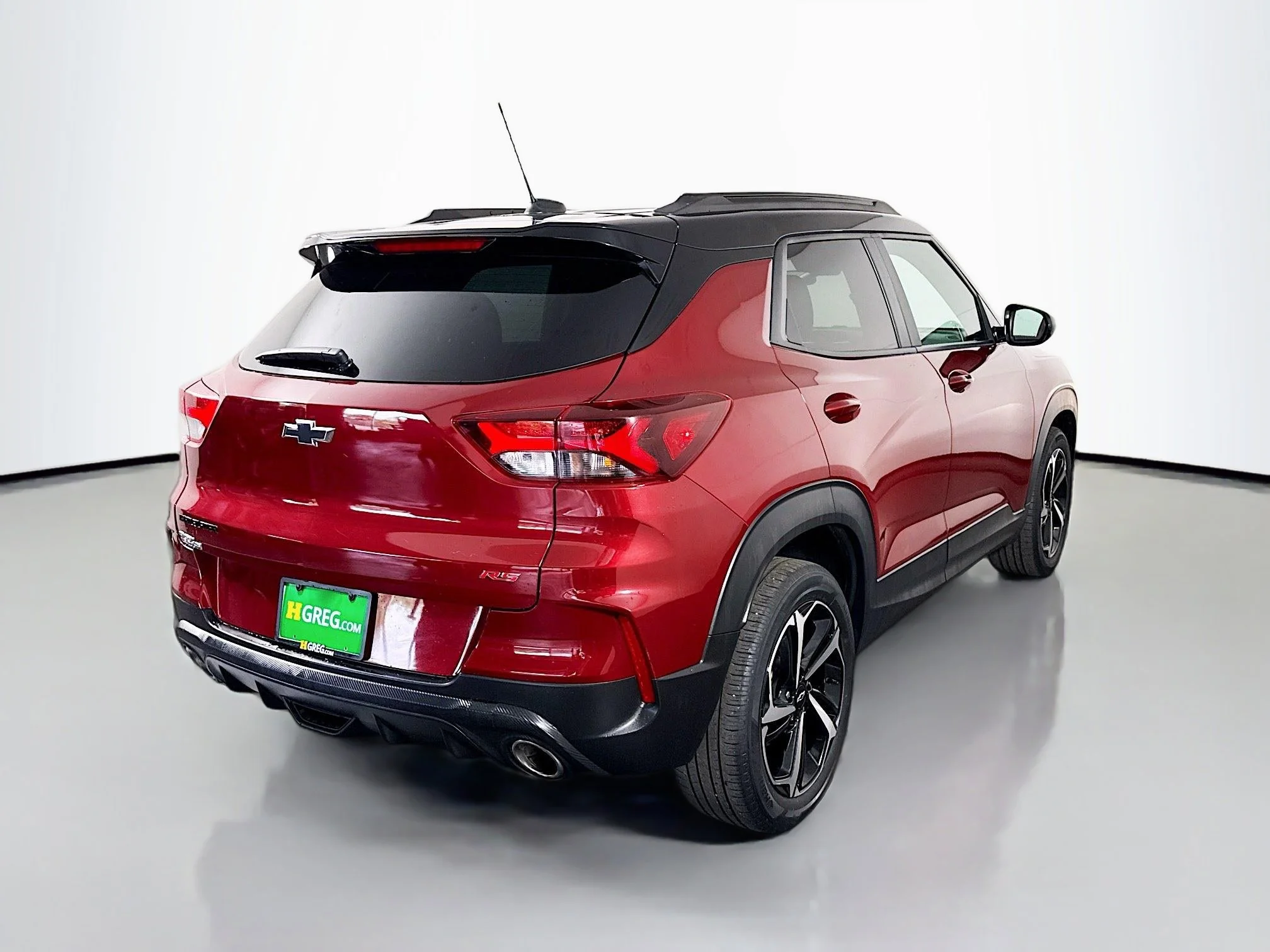 Used 2023 Crimson Metallic Chevrolet RS image 7