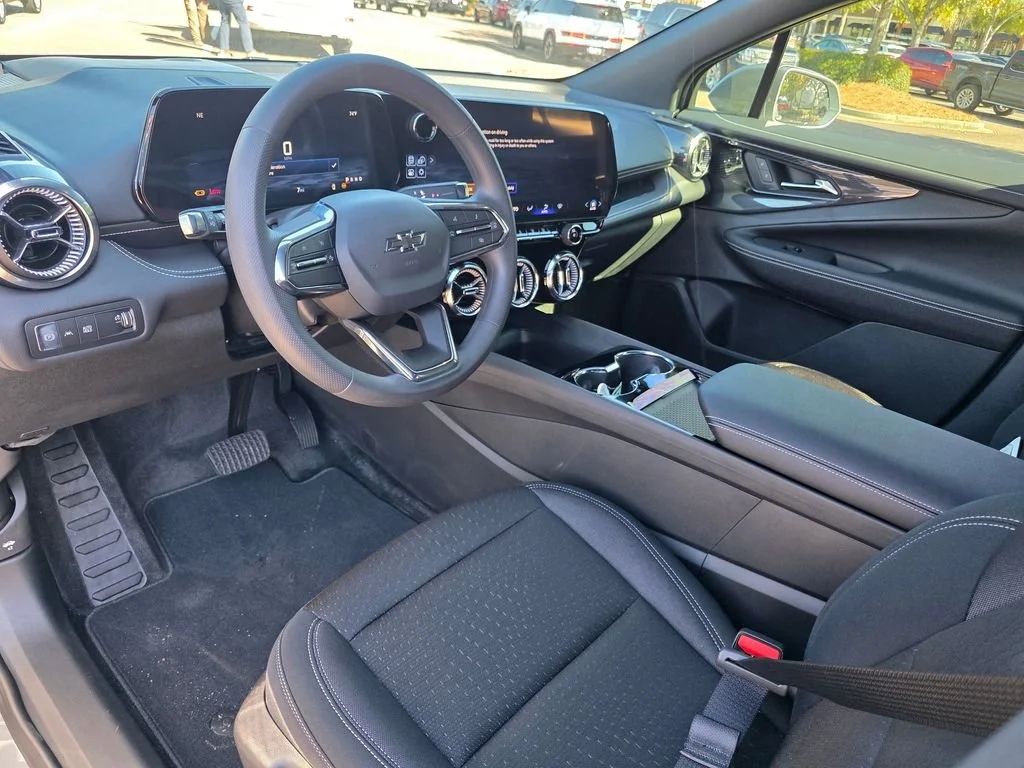 2025 Chevrolet Blazer EV LT - Photo 10